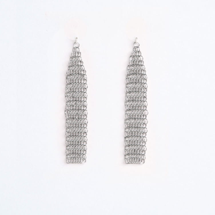 Boucles d'oreille B