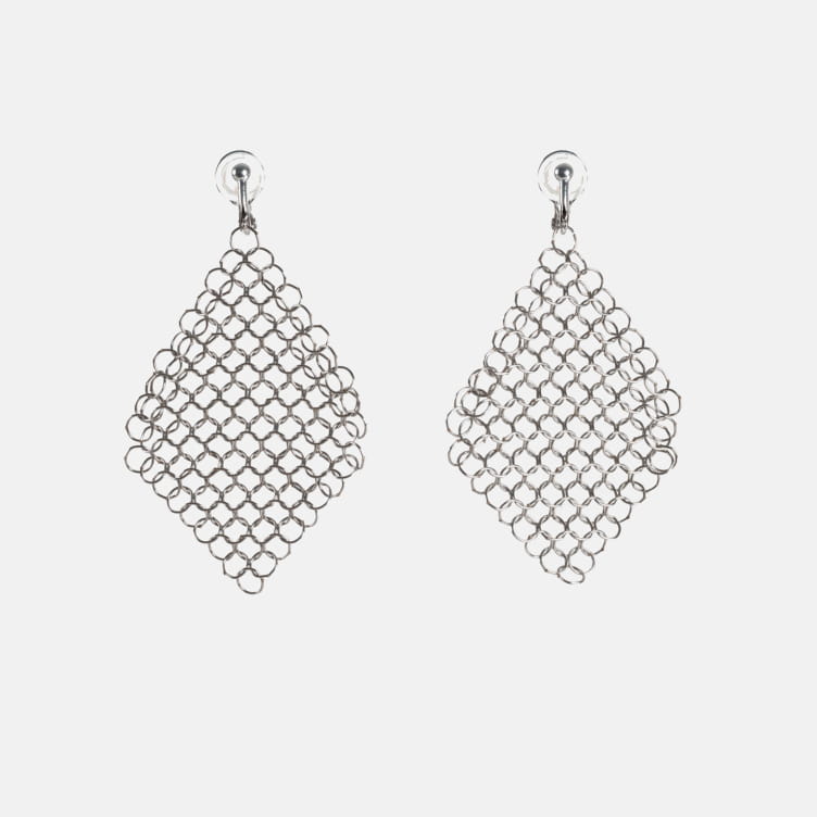 Zoe clips earrings