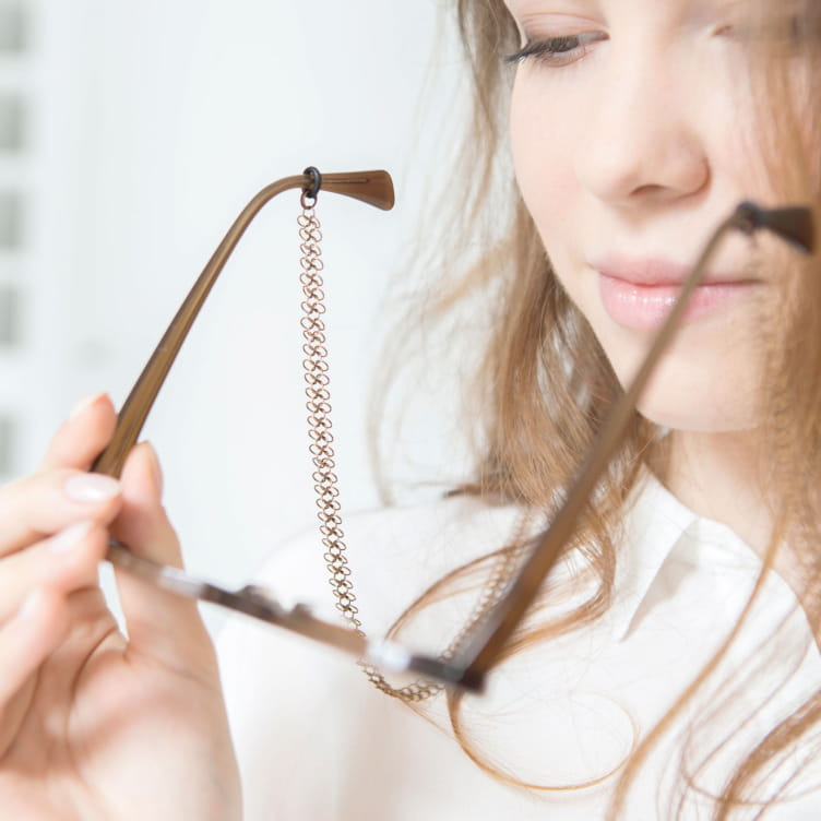 glasses chain